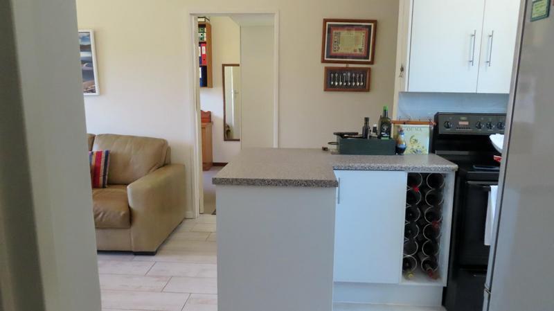 To Let 2 Bedroom Property for Rent in Paradyskloof Western Cape